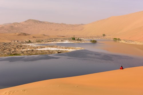 Désert du Badain Jaran (Chine, Mongolie Intérieure) - Lac de Suming Ji Ling vu de haut(VO-16-1181)