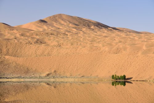 Désert du Badain Jaran (Chine, Mongolie Intérieure) - Lac de South Suming Ji Ling (VO-16-1302)