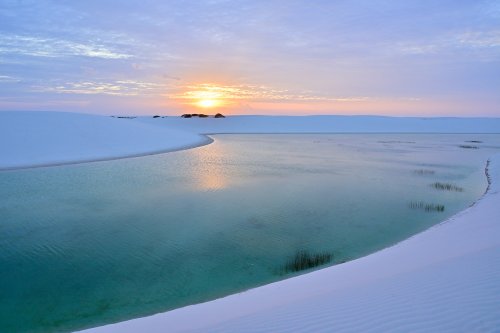 Lençois de Maranhenses (Maranhao, Brésil) - Lagoa Bonita au coucher di soleil(VO-23-1359)
