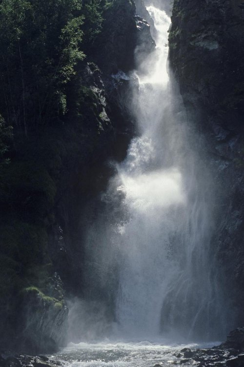 Cascade de Lanchâtra (Saint-Christophe-en-Oisan, Massif des Ecrins)(M 3112)