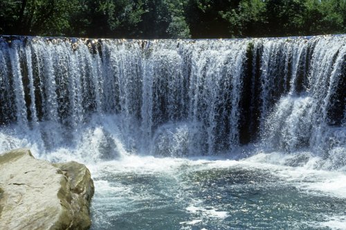 Barrage sur la Vis (Saint-Laurent le Minier, Gard)(M 3685)
