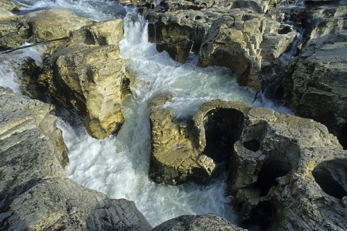 Cascade du Sautadet (Cèze, Gard)(M 7436)