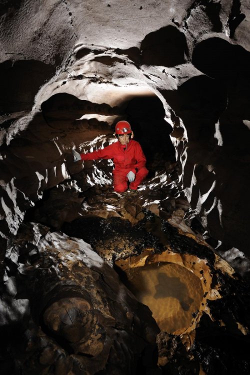 Mammoth Cave (Kentucky) - Petite galerie de Logson River(SPE 09-0173)