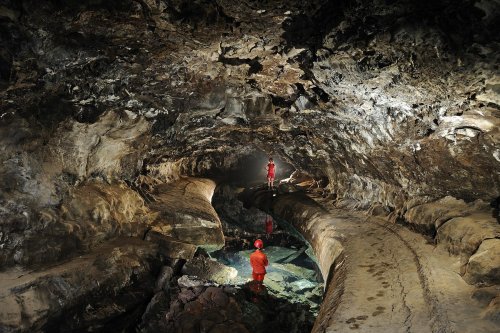 BIG Island (Hawaï). Water Cave.(SPE 10-0340)