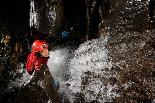 Ogof Ffynnon Ddu (Penwyllt, South Wales)- Remontée d'une cascade(SP 11-0249)