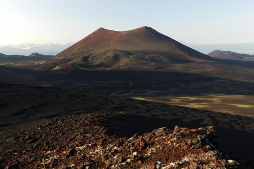 Russie. Kamtchaka. Volcan Alaïd à proximité du New Tolbachik.(V 2006-0886)