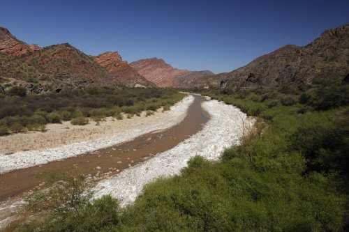 Argentine. Région de Salta. Vallée du Rio de Las Conchas(V 2007-0938)