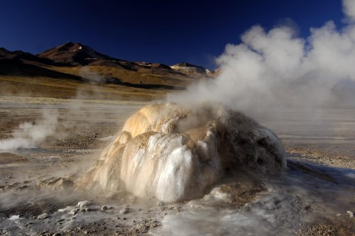 Chili. Altiplano. Geysers du Tatio.(V 2007-1281)