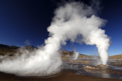 Chili. Altiplano. Champ de geysers du Tatio.(V 2007-1295)