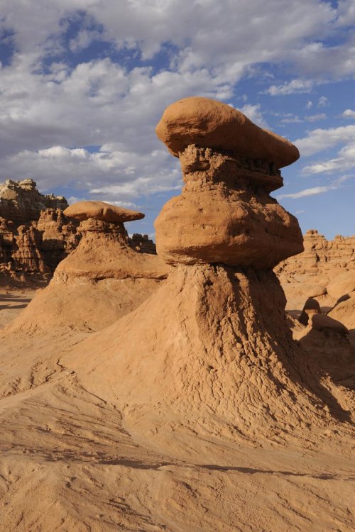 Goblin valley (Utah). Piliers d'argile.(VOY 09-1539)