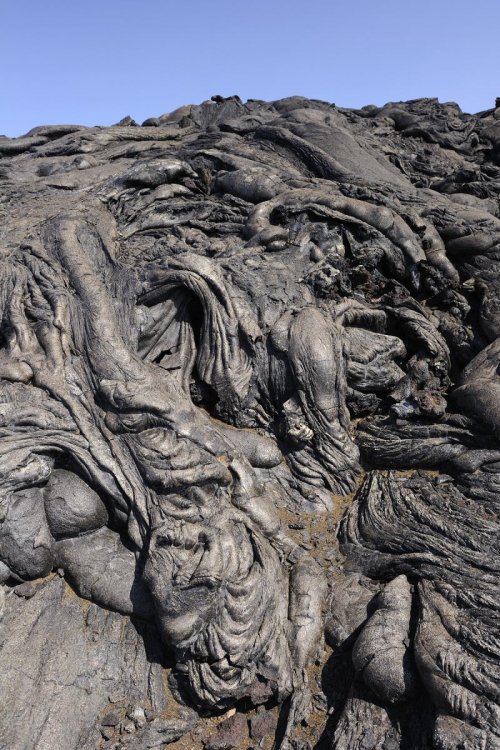 Hawaï - Volcano National Park (Big Island): coulées de laves pahoéhé.(VOY 10-0054)