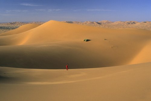 Dunes de Merzouga. Vue générale.(VOY 06986)