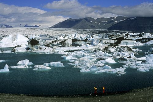 Islande. Lagon glaciaire de Jökulsarlon.(V 10022)