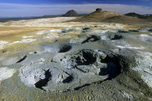 Islande. Solfatares de Namaskard près de Myvatn.(V 10125)