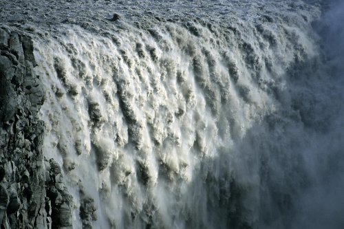 Islande. Cascade de Detifoss.(V 10304)