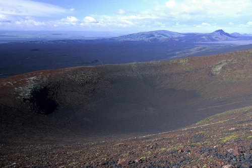 Islande. Cratère de Laufafell dans le Landmannalaugar.(V 11252)